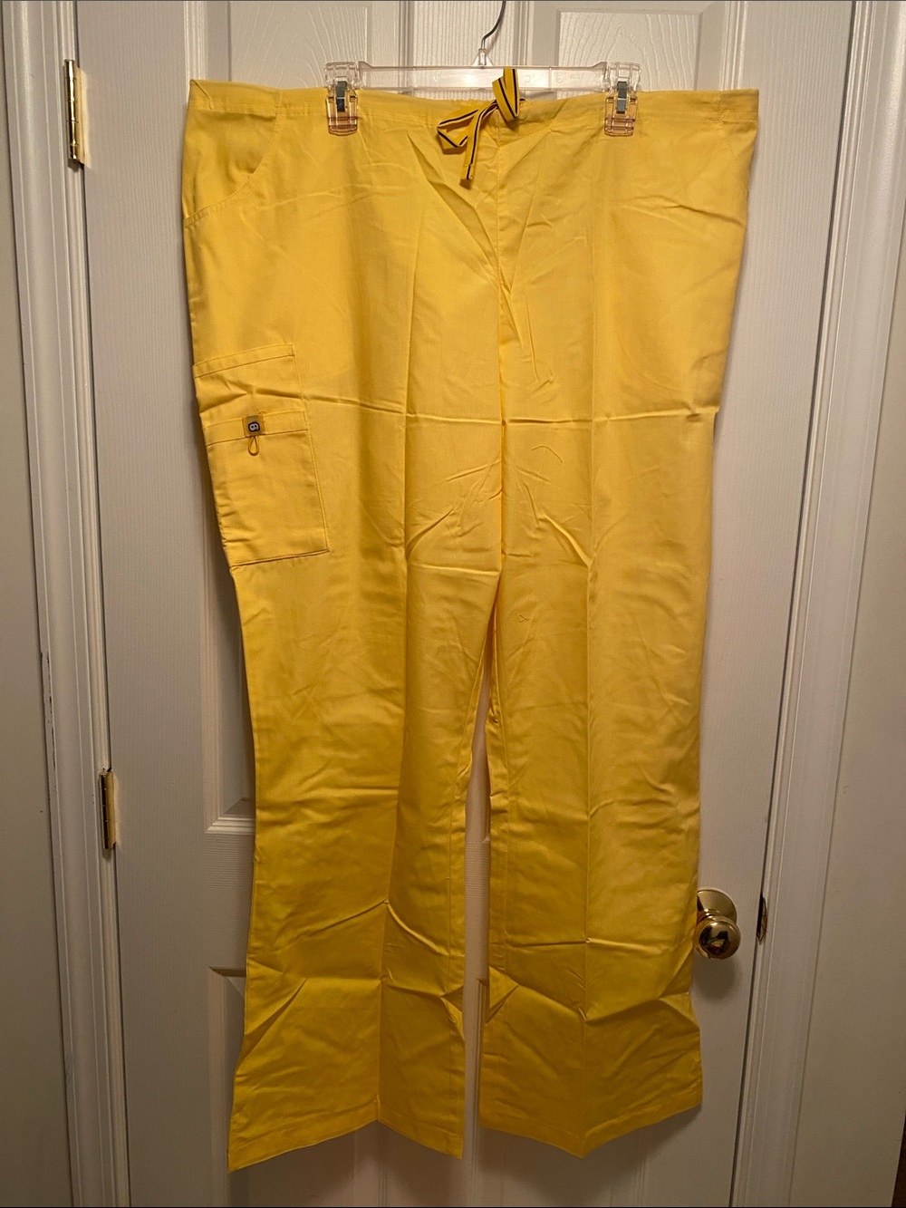 WonderWink Women’s Yellow Flare Leg Scrub Pants…size 3X Tall